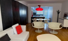 Spacious 3 bed apartment to rent in Agioi Omologites