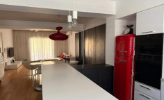 Spacious 3 bed apartment to rent in Agioi Omologites