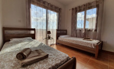 Spacious 3 bedrooms house to rent in Kapparis