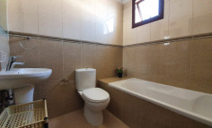 Spacious 3 bedrooms house to rent in Kapparis