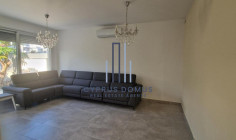 3-bed house to rent in Zakaki 
