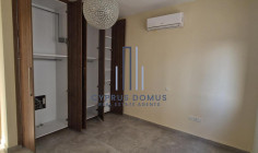3-bed house in Zakaki, partially furnished 