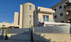 3-bed house in Zakaki, partially furnished 