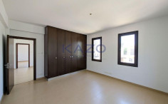Four-bedroom mansion in Livadia, Larnaca 