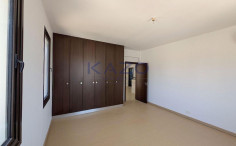 Four-bedroom mansion in Livadia, Larnaca 