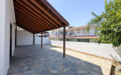 Three-bedroom semi-detached house in Pera chorio, Nicosia 