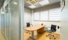 Large commercial to rent in Engomi