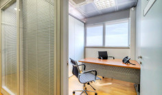 Large commercial to rent in Engomi