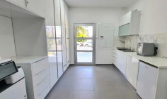 Commercial for rent Engomi