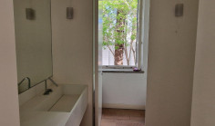 4 bedrooms house to rent in Ayios Andreas