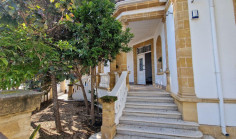 4 bedrooms house to rent in Ayios Andreas