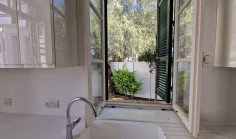 4 bedrooms house to rent in Ayios Andreas