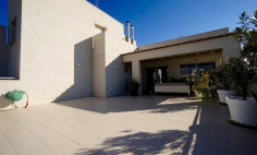 3 bedrooms apartment to rent in Strovolos