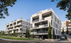 Top-floor 2-bedroom apartment in Petrou & Pavlou 