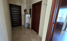 2 bedroom apartment to rent in Deryneia