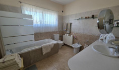 3 bedrooms house to rent in Ayia Napa