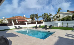 3 bedrooms house to rent in Agia Thekla