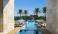 3-bed apartment in Agios Tychonas with private pool 