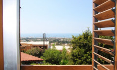 2 bedroom unfurnished maisonette for sale in Chloraka