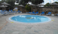 Luxury 2 bedroom furnished apartment with swimming pool for sale in Kato Paphos