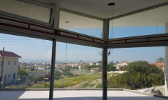Luxury 5 bedroom furnished house with swimming pool for sale in Green Area