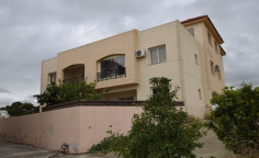 Large 1 bedroom apartment for sale in Tersefanou