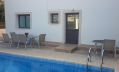 Beautiful 4 bedroom house with swimming pool for sale in Kapparis