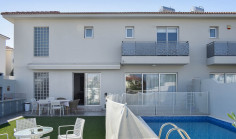 3 bedroom maisonette with swimming pool for sale in Kapparis