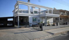 4 bedroom house for sale in Liopetri