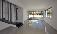 5 bedroom house with swimming pool for sale in Livadia