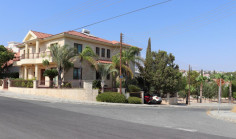 4 bedroom furnished house with swimming pool for sale in Ekali