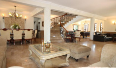 4 bedroom furnished house with swimming pool for sale in Ekali