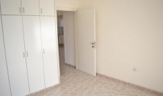 Large 2 bedroom apartment with swimming pool for sale in Yeroskipou