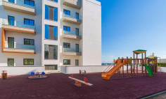 Beautiful 3 bedroom apartment with swimming pool for sale in Agios Tychonas