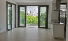 Spacious 3 bedroom unfurnished apartment to rent in Acropolis