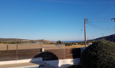 Luxury 5 bedroom house with swimming pool for sale in Moni
