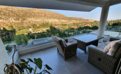 Luxury 4 bedroom house with swimming pool for sale in Germasogeia