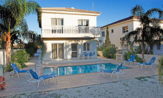 Large 3 bedroom furnished house with swimming pool for sale in Ayia Napa