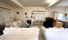 2 bedroom furnished villa with swimming pool to rent in Tala
