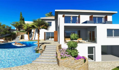 Spacious 4 bedroom unfurnished villa with swimming pool for sale in Kamares