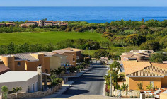 Spacious 3 bedrooms villa with swimming pool for sale in Chloraka