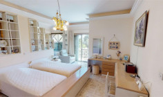 Spacious 3 bedroom villa for sale in Coral Bay