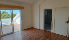 4 bedroom unfurnished house with swimming pool for sale in Ayioi Trimithias