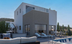 Luxury 4 bedroom house with swimming pool for sale in Pomos