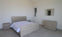 Beautiful 4 bedroom house with swimming pool for sale in Kamares