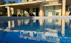 Spacious 5 bedroom house with swimming pool for sale in Tala