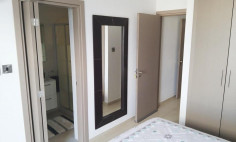 Fully renovated 4 bedroom apartment with sea view - Mackenzie, Larnaca 