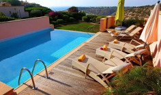 Luxury 3 bedroom furnished house with swimming pool to rent in Aphrodite Hills