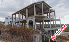Beautiful 5 bedrooms house with swimming pool for sale in Peyia