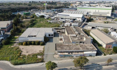 Commercial (warehouse/factory) in Latsia, Nicosia for sale 